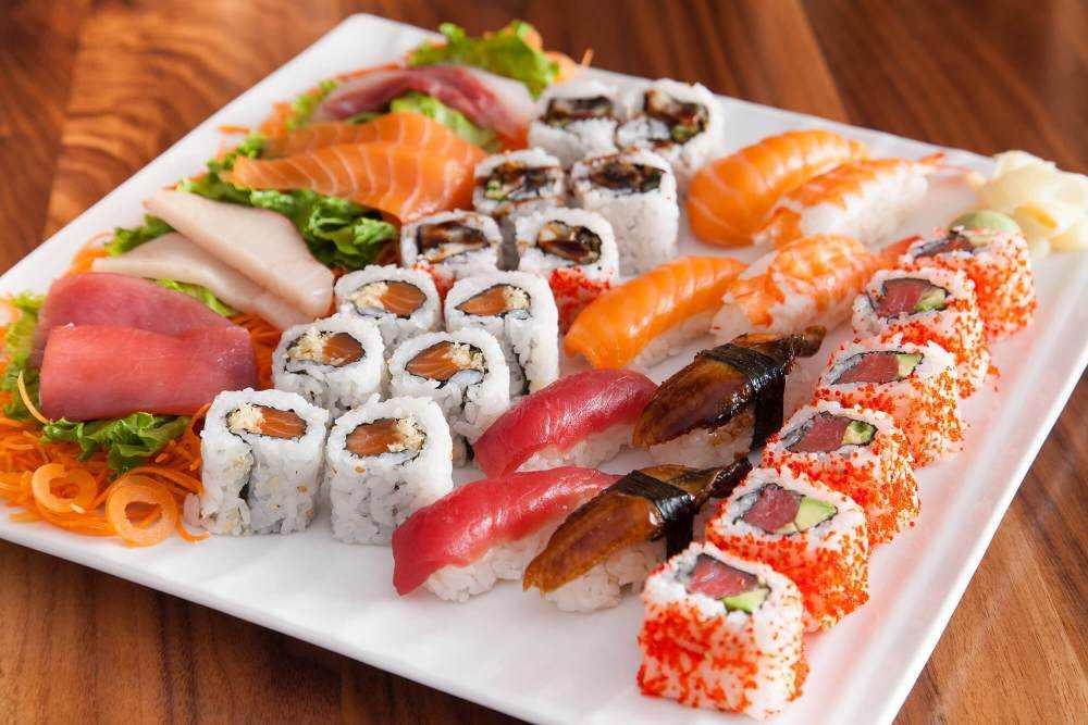 Ăn gì khi du lịch Nhật Bản: Cẩm nang ẩm thực theo vùng, theo ngân sách và theo trải nghiệm 15 Sushi, sashimi và các lựa chọn “không ăn sống”