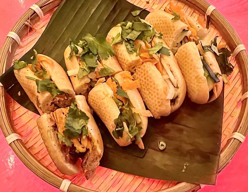 Nhà hàng Việt Nam tại Nhật Bản: Gợi ý theo từng thành phố và kinh nghiệm đi ăn thực tế 19 Cách tìm nhà hàng Việt Nam tại Nhật Bản nhanh và chính xác