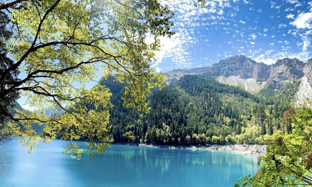 Cửu Trại Câu (Tứ Xuyên) mùa hè