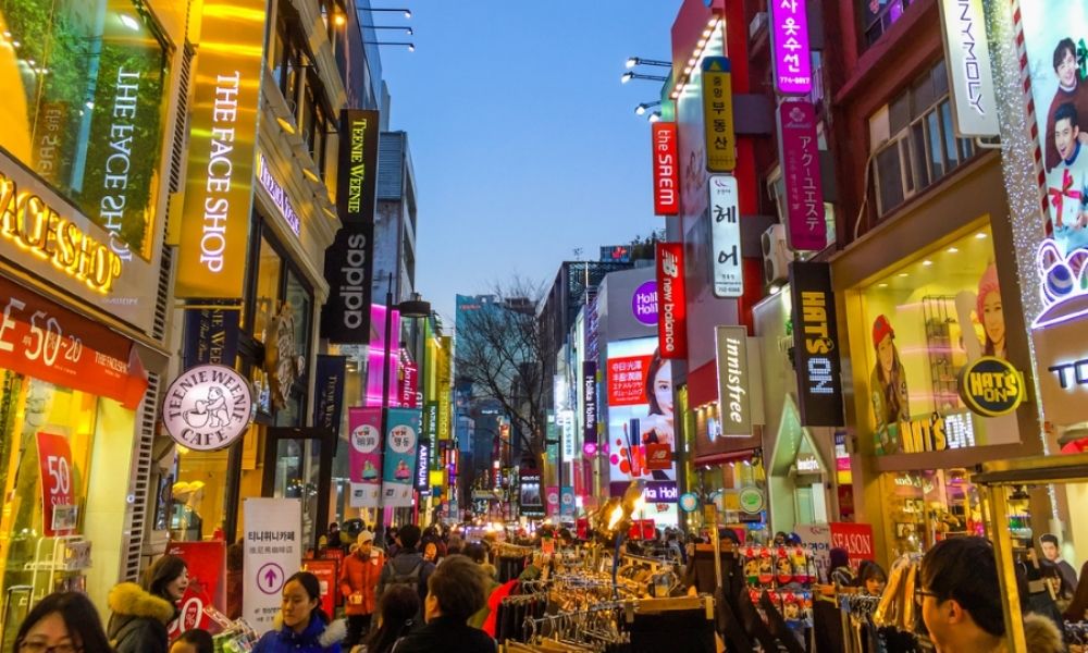 khám phá phố myeongdong