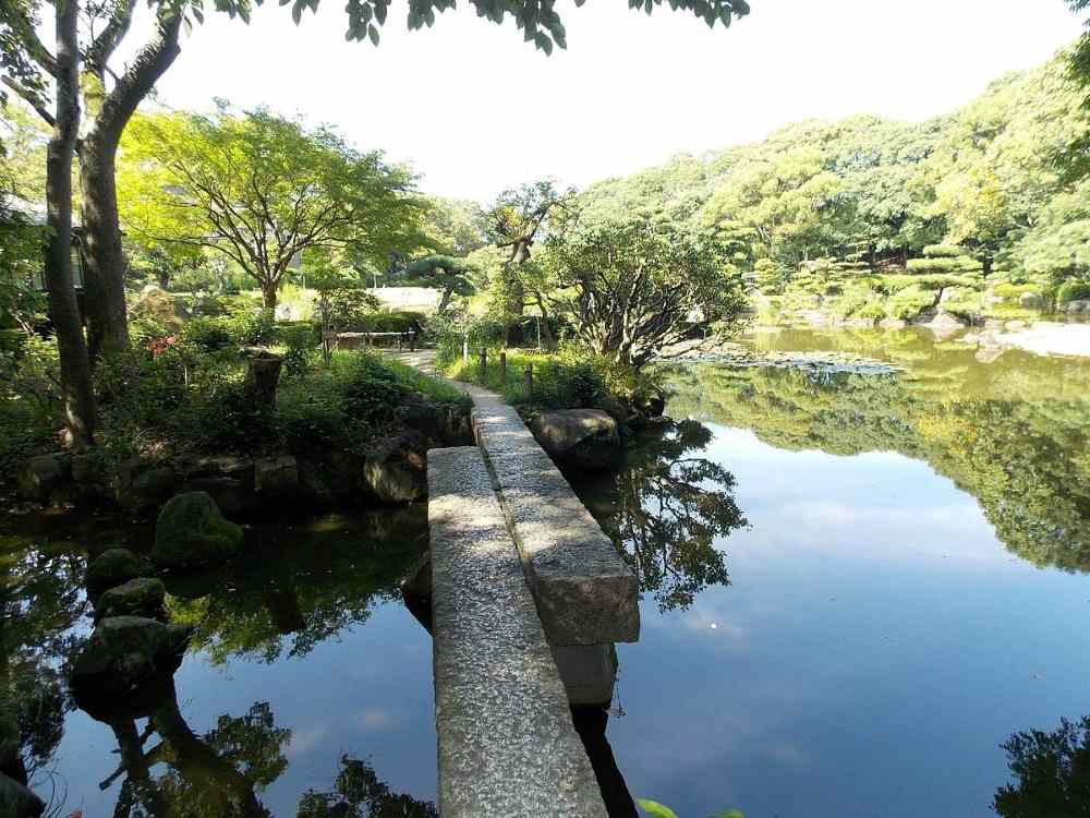 Shopping ở Osaka: Trải nghiệm mua sắm không thể bỏ lỡ tại “trái tim Kansai” 15 Khu Tennoji