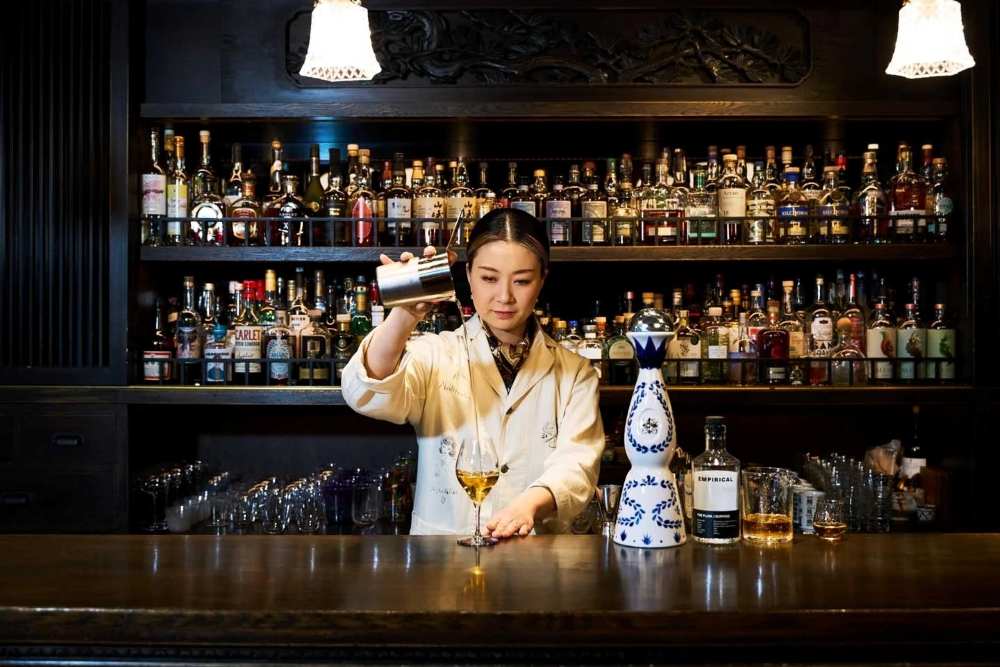 Quán bar Tokyo cho du khách: Hướng dẫn chọn quán, khu vực và lưu ý cần biết 25 Kinh nghiệm đi quán bar Tokyo cho du khách lần đầu