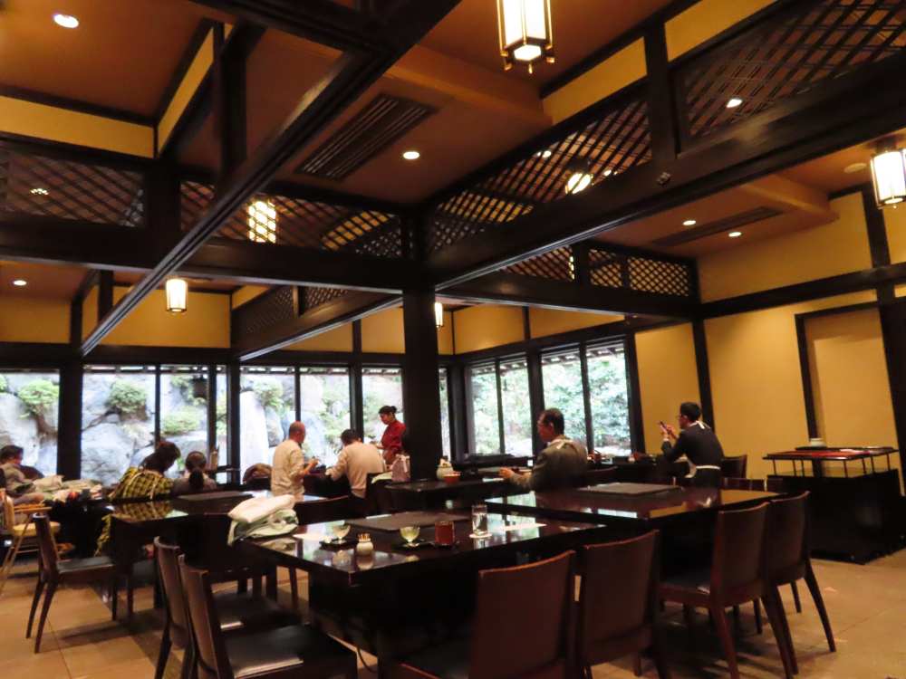 nhà hàng ngon ở tokyo