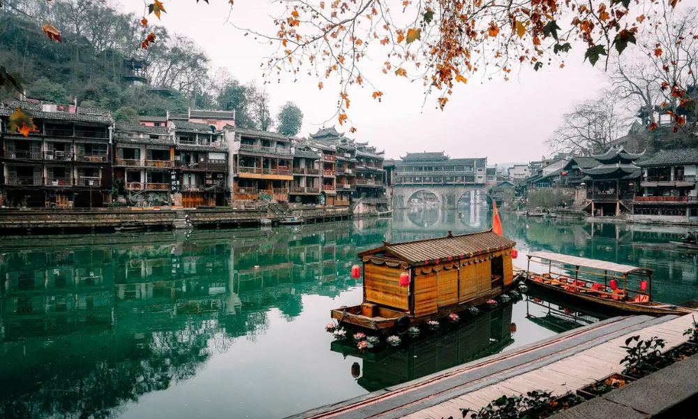 Phượng Hoàng Cổ Trấn (Hồ Nam) mùa xuân