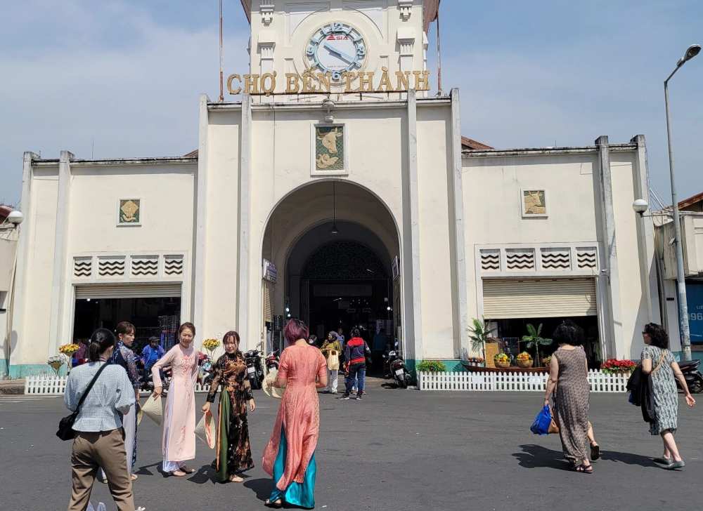 Du lịch Nhật Bản tự túc 2026: Cẩm nang từ A-Z cho người mới (lịch trình, chi phí, ăn ở, di chuyển) 13 Phương tiện di chuyển trong nội địa: tàu, bus, Shinkansen, taxi