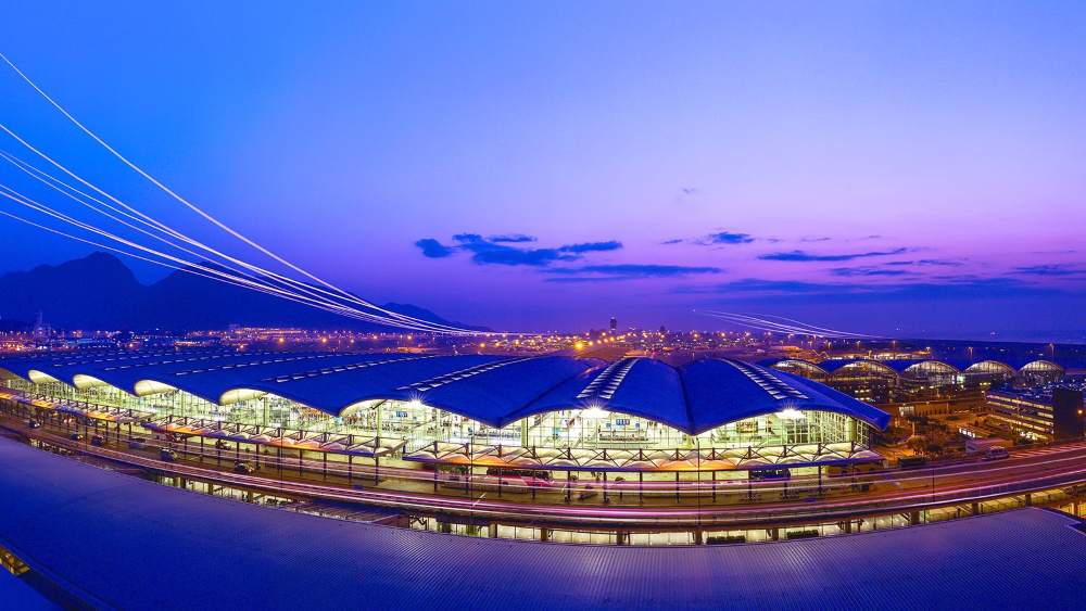 Quá cảnh khi bay sang Nhật thường ở đâu?