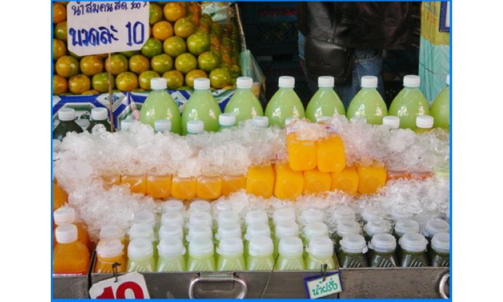 TOP 7 món đồ uống nhất định phải thử khi đến Thái Lan 14 Quầy đồ uống