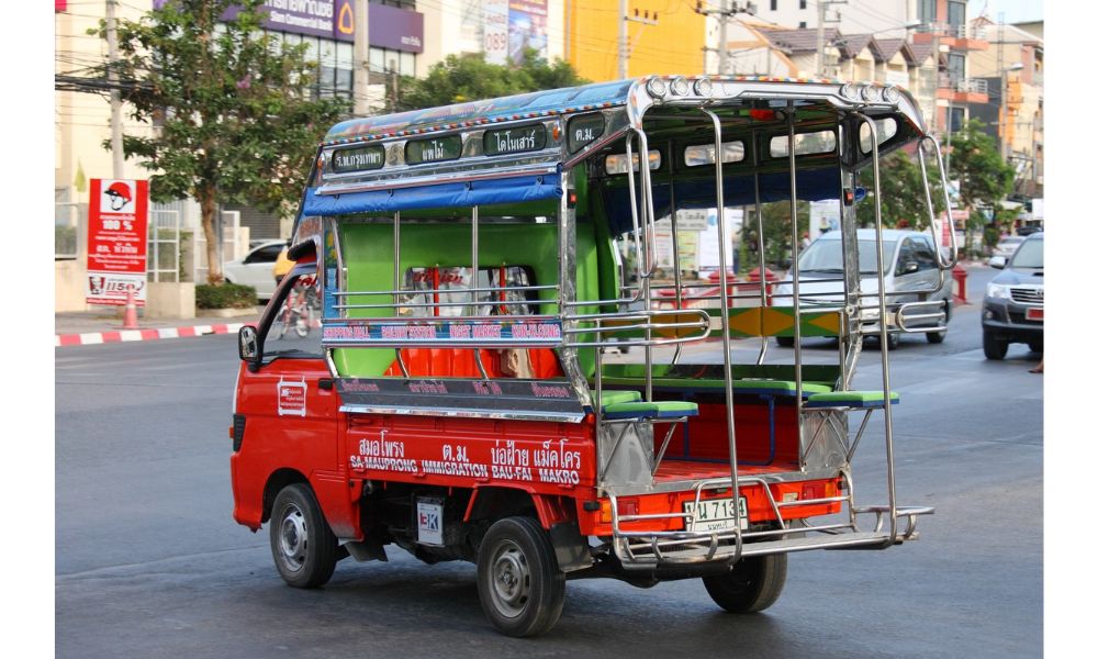 Xe songthaew