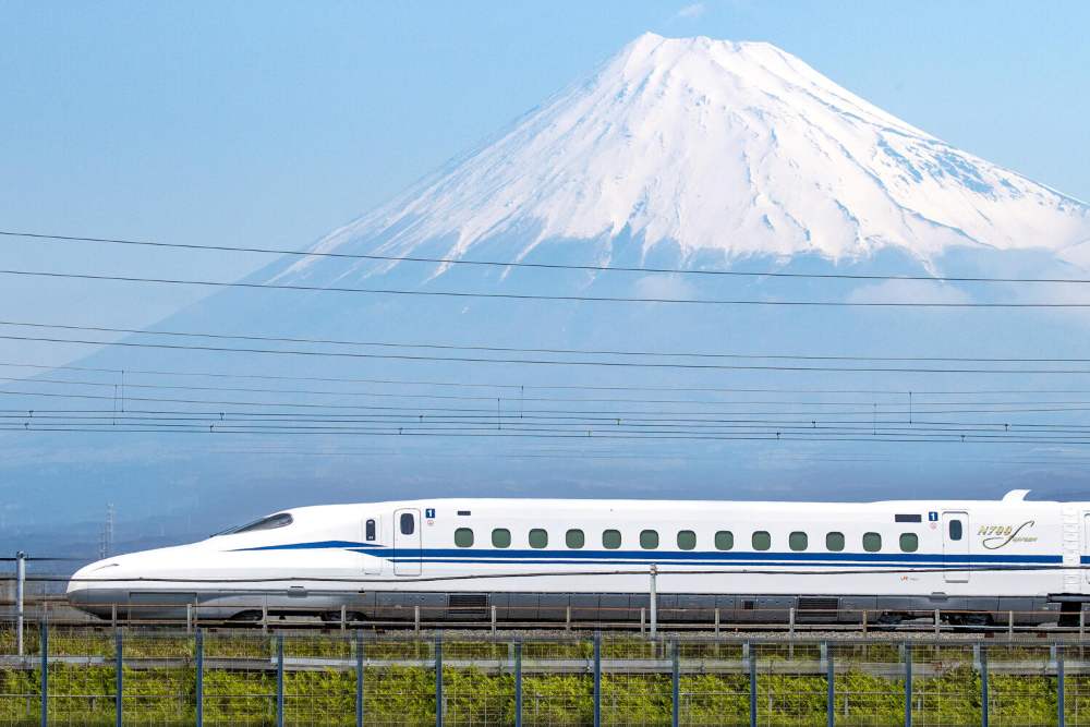 Những yếu tố làm giá vé Shinkansen tăng hoặc giảm