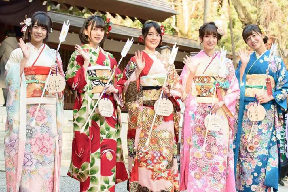 Kimono Nhật Bản là gì? Trải nghiệm văn hoá truyền thống khi du lịch xứ Phù Tang 6 kimono nhật bản