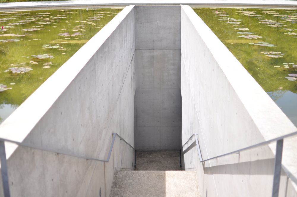 Nhà nguyện Nước (Chùa Honpuku-ji)